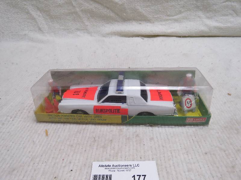 lot 177 image: Collectible Foreign Police Car