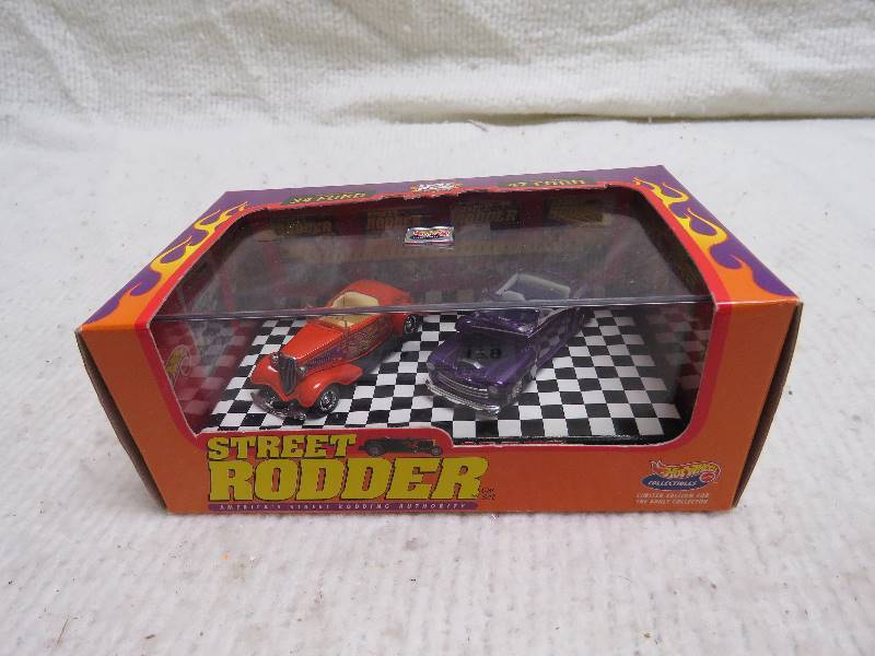 lot 179 image: HotWheels Collectibles