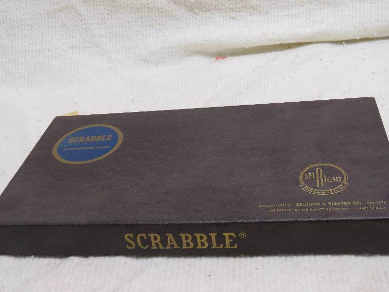lot 213 image: Vintage Scrabble Game