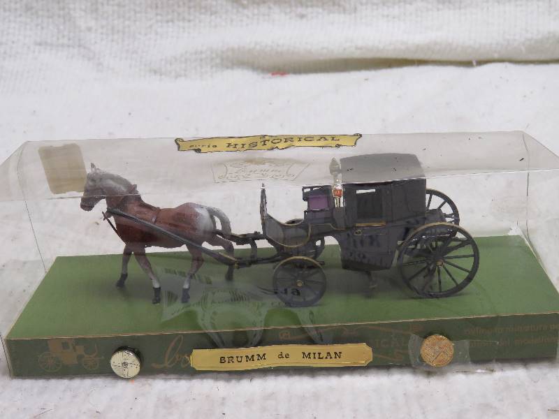 lot 219 image: Collectible Brumm de Milan