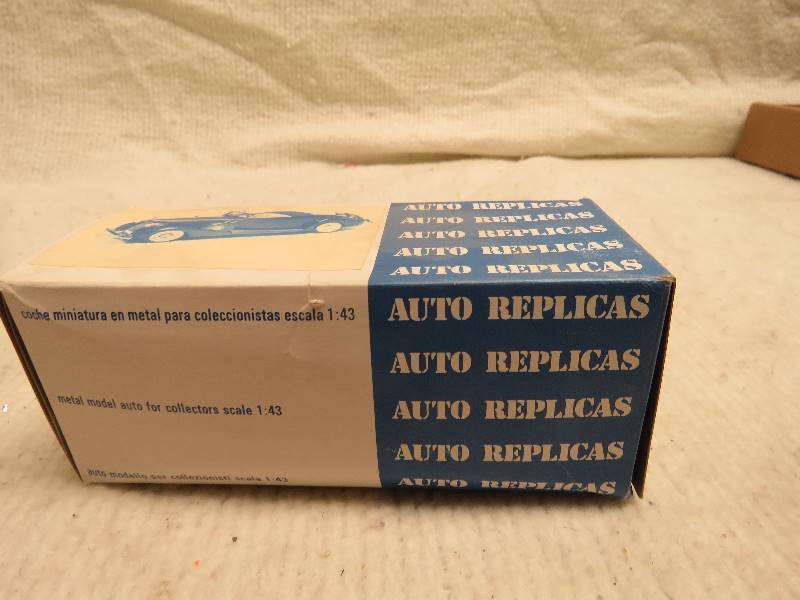 lot 228 image: Vintage Model kit