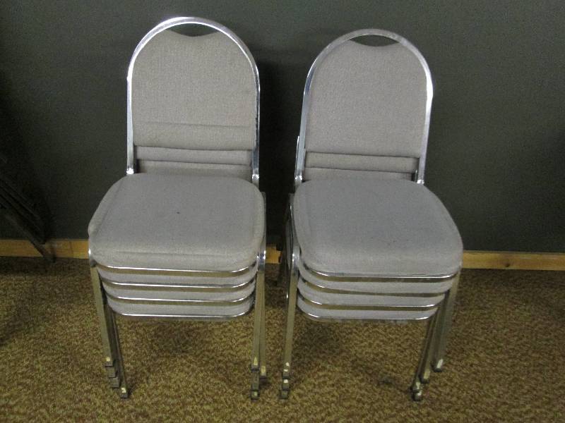 lot 121 image: Gray & Chrome Restaurant  Bar Chairs