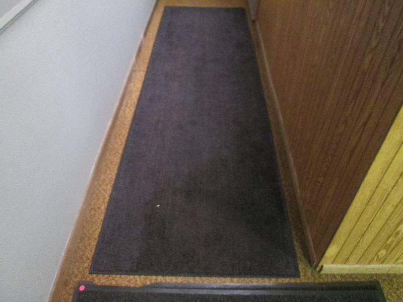 lot 157 image: Entry Rugs