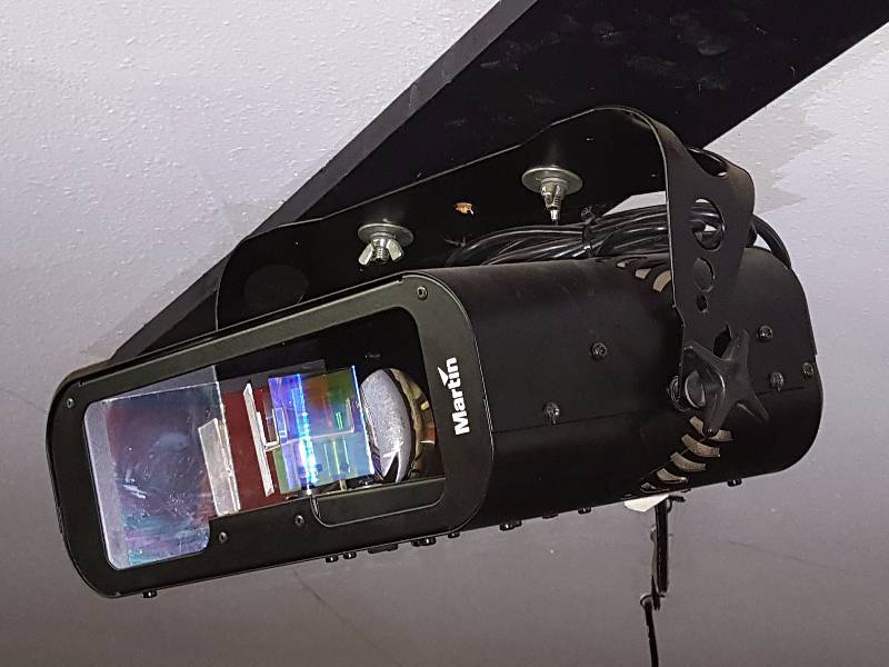 lot 19 image: Martin Raptor DJ Effects Light