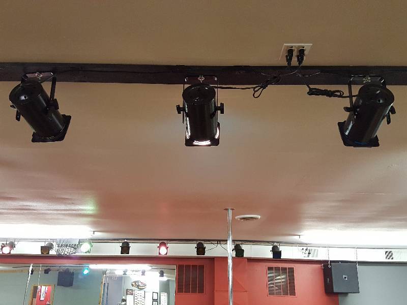 lot 21 image: (3) Black Can Lights w Colored Gel Inserts