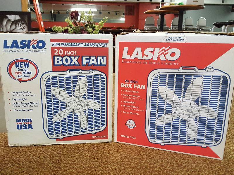 lot 181 image: (2) Lasco 20 Box Fans