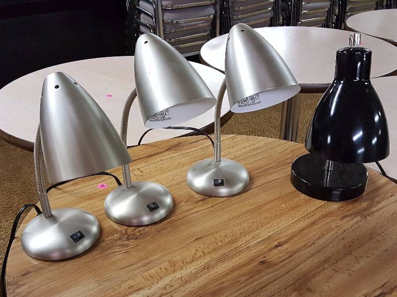 lot 182 image: (4) Desk Lamps