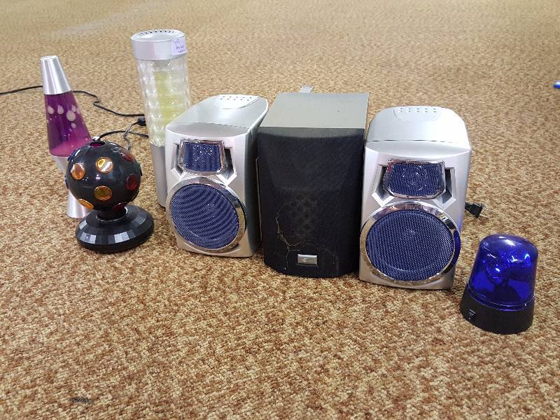 lot 183 image: Lava Lamp, Blue Siren, Dance Ball, Speakers