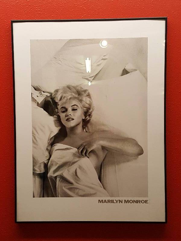 lot 207 image: Marilyn Monroe Framed Print