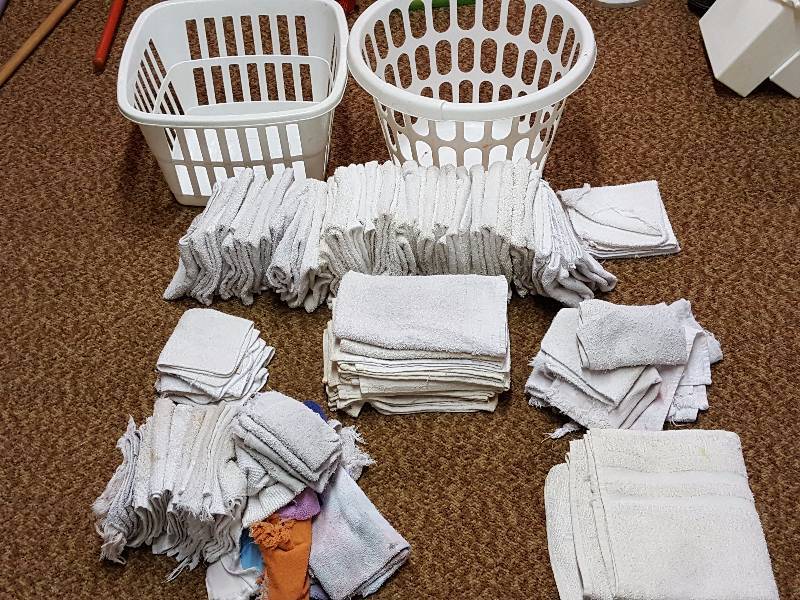 lot 220 image: Large Lot of Linens  (2) Laundry Baskets