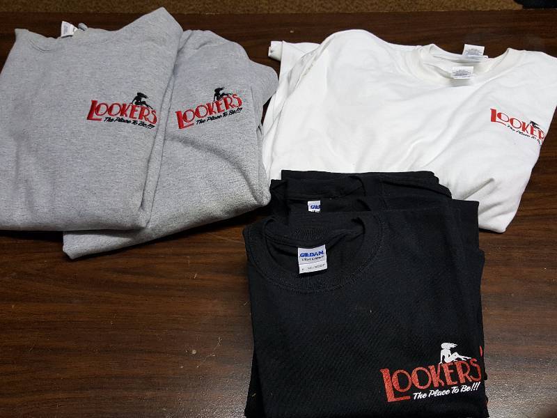 lot 238 image: Lookers Mens Apparel