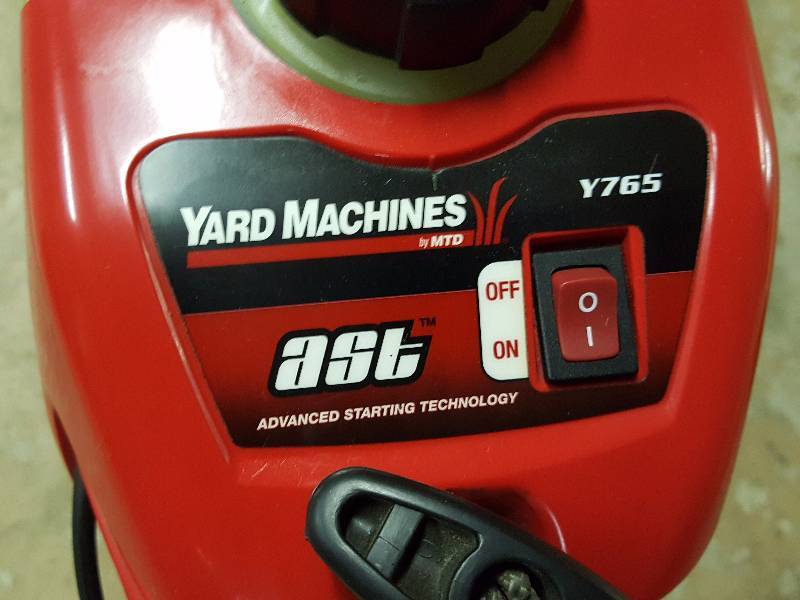 Yard Machines Y765 Grass Trimmer Lookers Gentlemen s Club Alexandria MN Business Liquidation Auction K BID