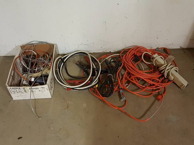 lot 258 image: Extension Cords