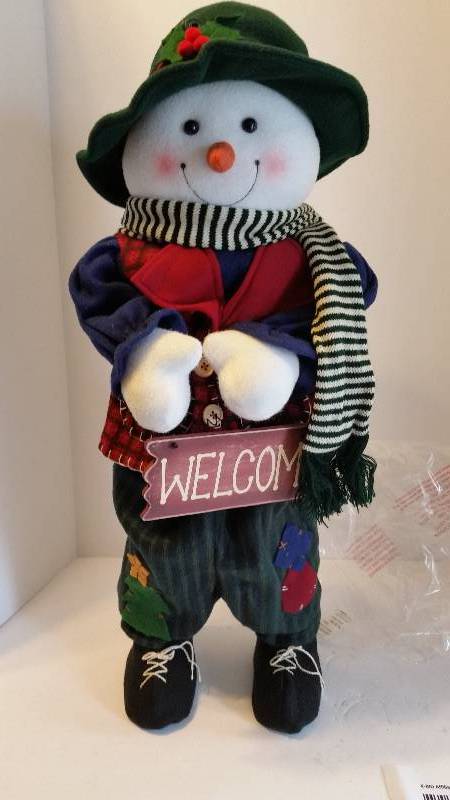 lot 2 image: Tommy the Takling Snowman Festive Holiday Decoration with original box - See Pictures