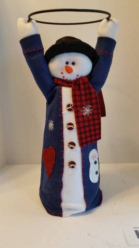 lot 4 image: Tall Holiday Snowman Stand with Original Box - See Pictures