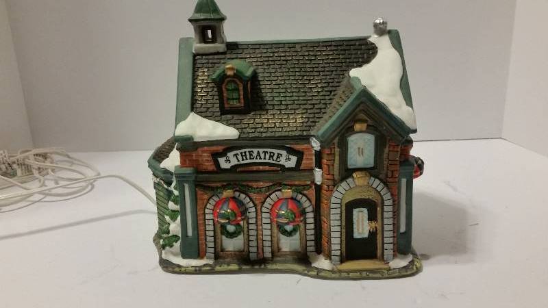 lot 23 image: Studio Nova Christmas Village Lighted Limited Edition Series Theatre Piece