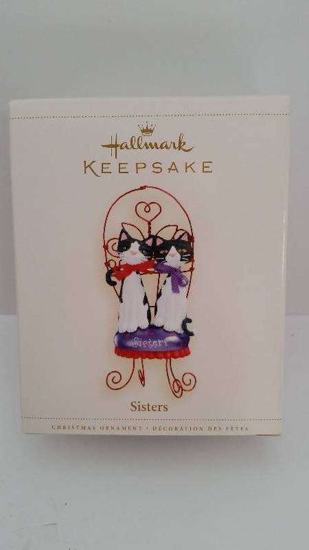 lot 67 image: Hallmark Keepsake Ornament - Sisters 2006 Edition in Original Box