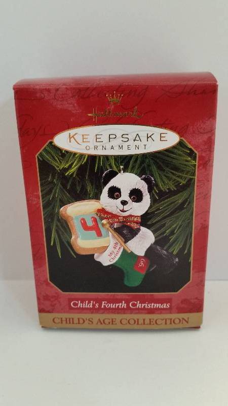 lot 81 image: Hallmark Keepsake Ornament - Childs Age Collection - Childs 4th Christmas 1999 Edition