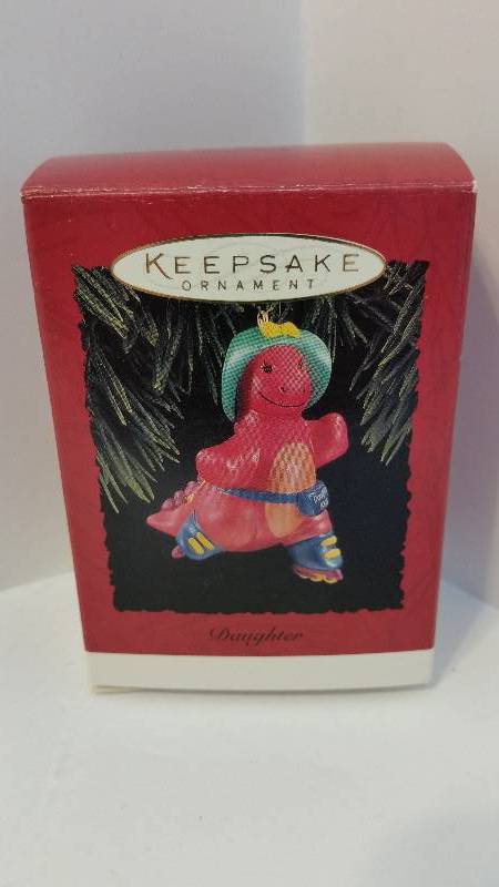 lot 98 image: Hallmark Keepsake Ornament - Daughter 1994 Edition In Original Box