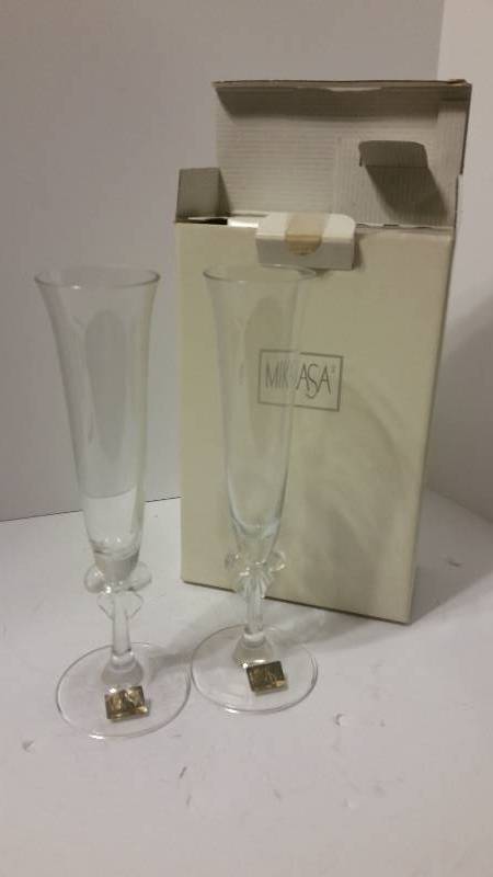 lot 56 image: Mikasa High Society Fluted Champainne Glasses (pair) New, Not Used in Original Box