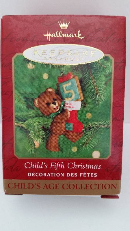 lot 112 image: Hallmark Keepsake Ornament - Childs Age Collection - Childs 5th Christmas 2000 Edition In Original Box