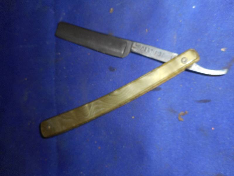 VINTAGE WORKS STRAIGHT EDGE RAZOR