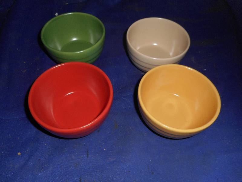 SET OF 4 1 CUP BOWLS