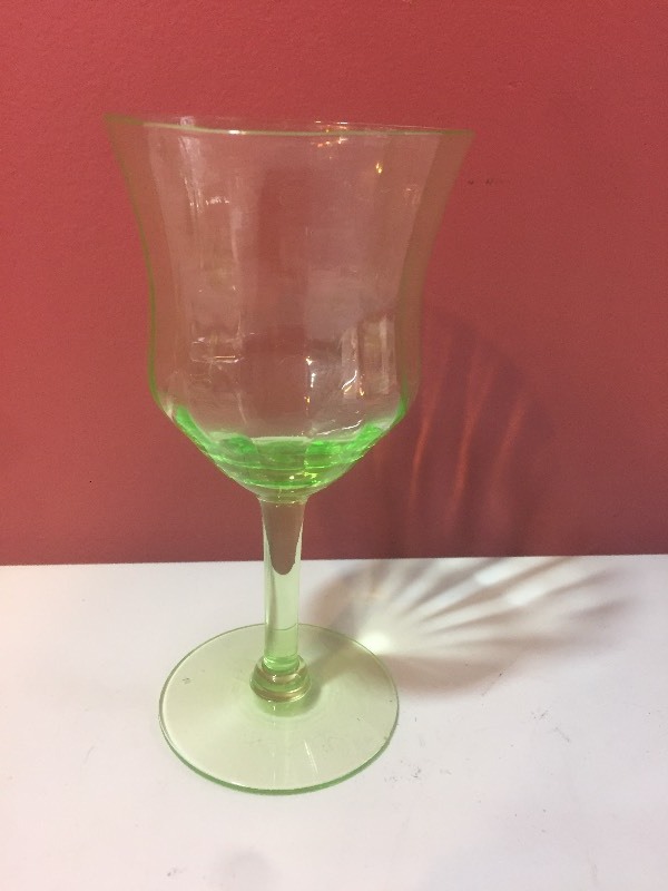 9 Vaseline Glasses