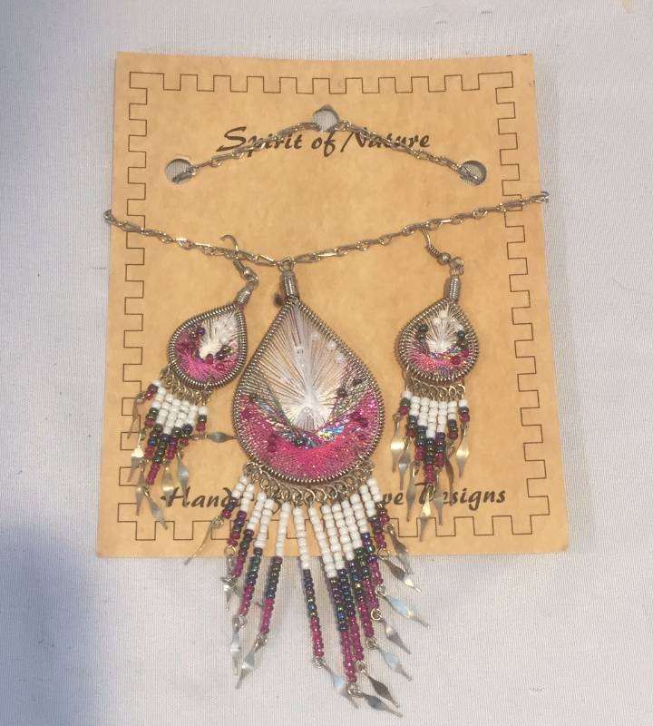 2 Native American Necklaces and 2 Earings