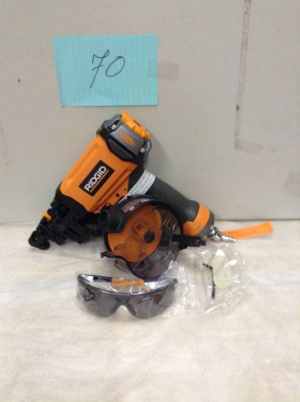 Ridgid 15-Gauge Roofing Coil Nailer-R175RNE Not used
