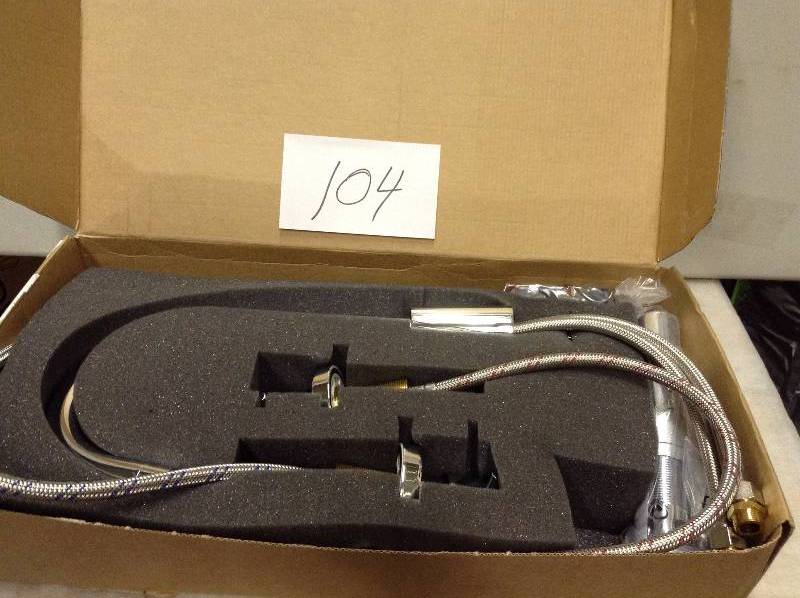 LaToscana 78CR214 Elba 8 Widespread 2-Handle High-Arc Bathroom Faucet Never used
