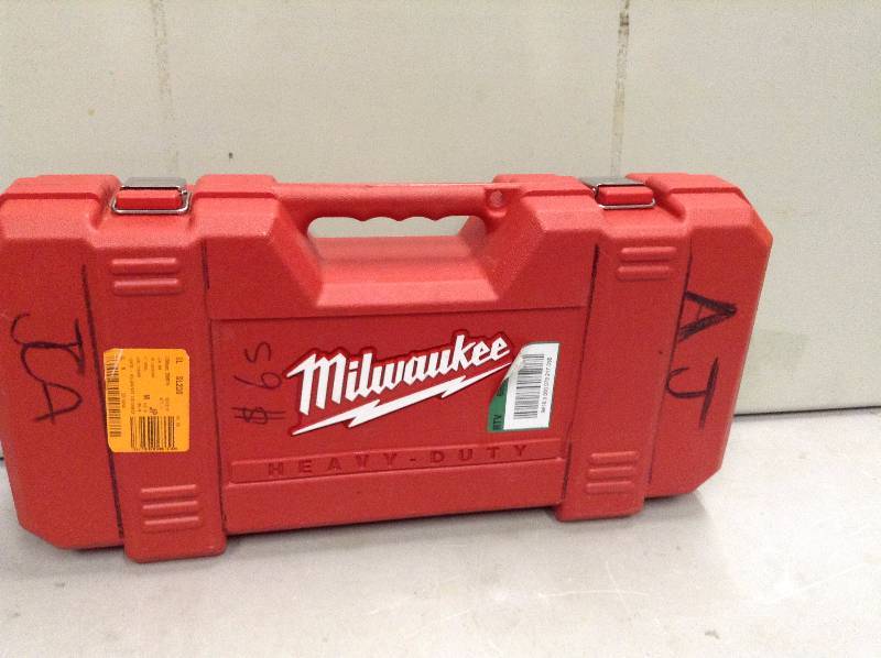 Milwaukee Sawzall used in good working condition