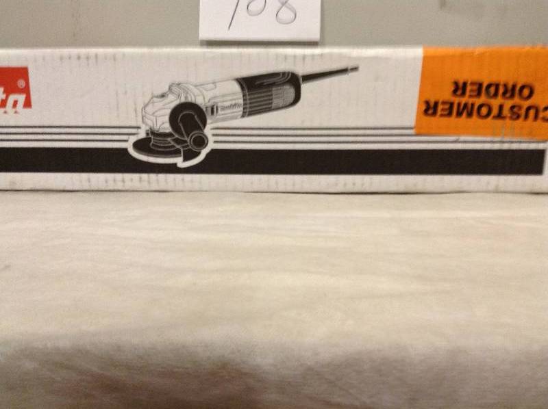 Makita GA4542C01 4-12 Angle Grinder Never used