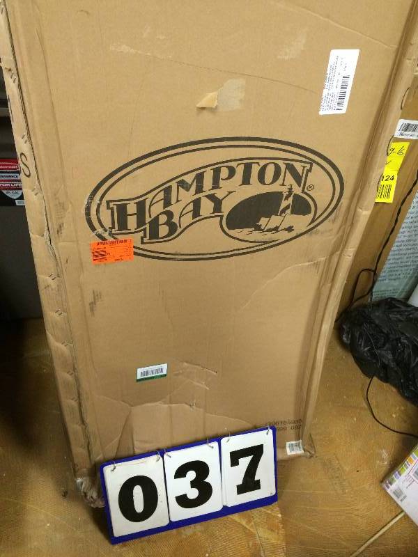 Hampton Bay Statesville Padded Patio Chaise Lounge New stock and actual pictures used to display item