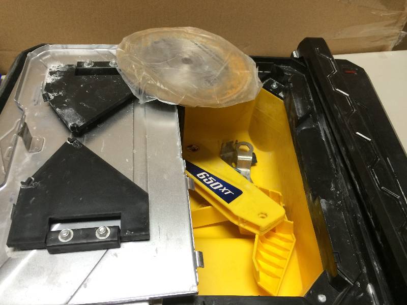 QEP 7in Tile Cutter used tested in very good condition