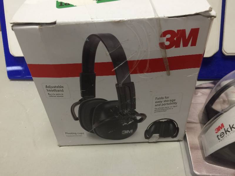 Lot of 2 - 3M Safety Items- Ear MuffsEyewear