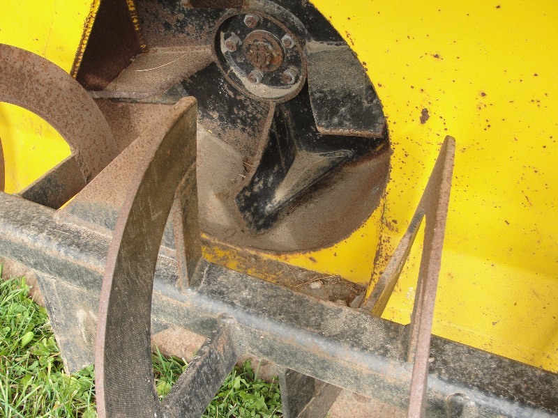 Erskine 68 Snowblower