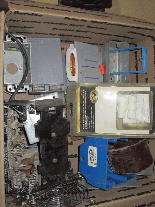 lot 7 image: Fan motor kits