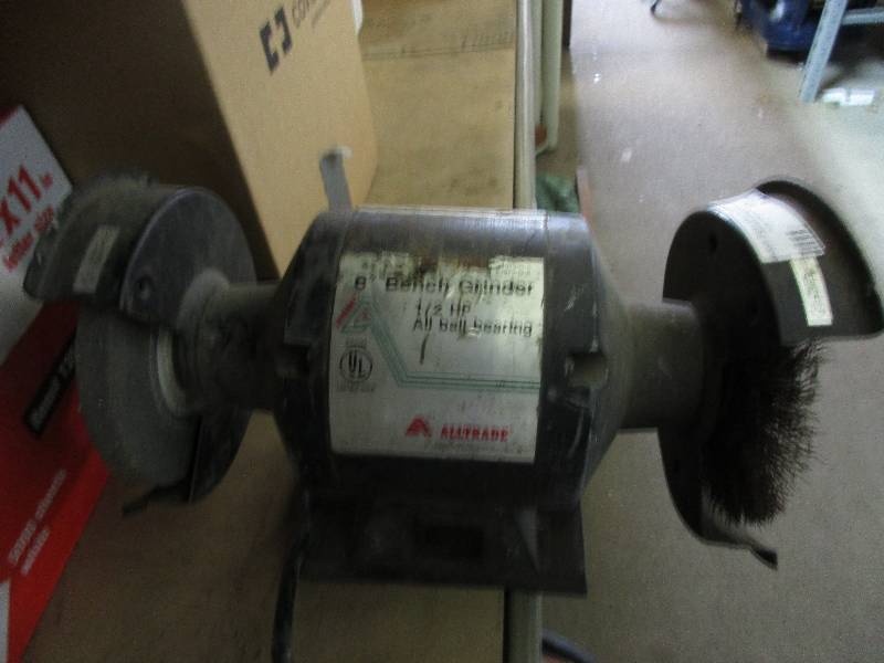lot 27 image: Grinder