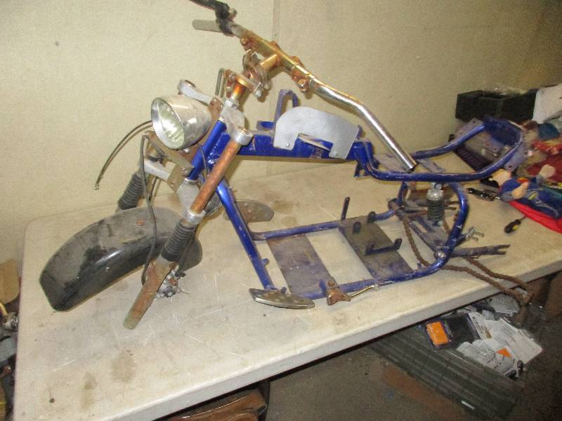 lot 48 image: mini bike frame