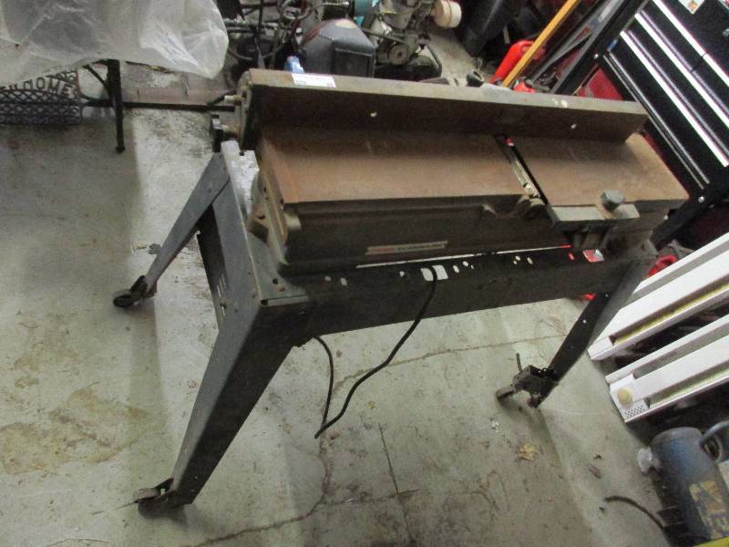 lot 61 image: Craftsman joinerplainer model number 113206933