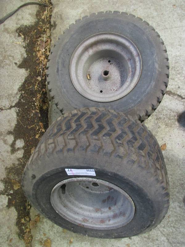 lot 77 image: 2 lawn mower drive tires 18 x 8.50 - 8