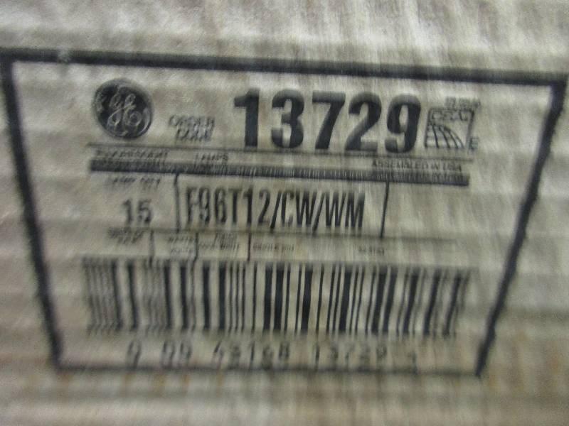 lot 87 image: 2 boxes of General electric F96T12sp65ho