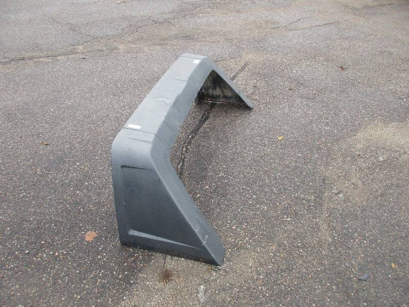 lot 90 image: 1988 ford f350 box wing