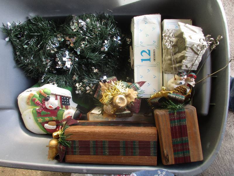 lot 164 image: 1 tote and 1 box of Christmas decorations
