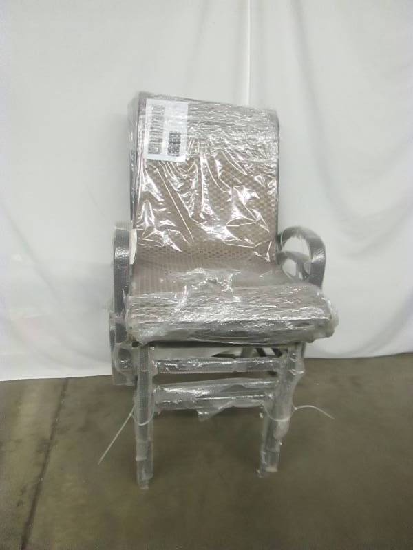 lot 9 image: Alcove Savannah 4-pk. Conversation Chairs