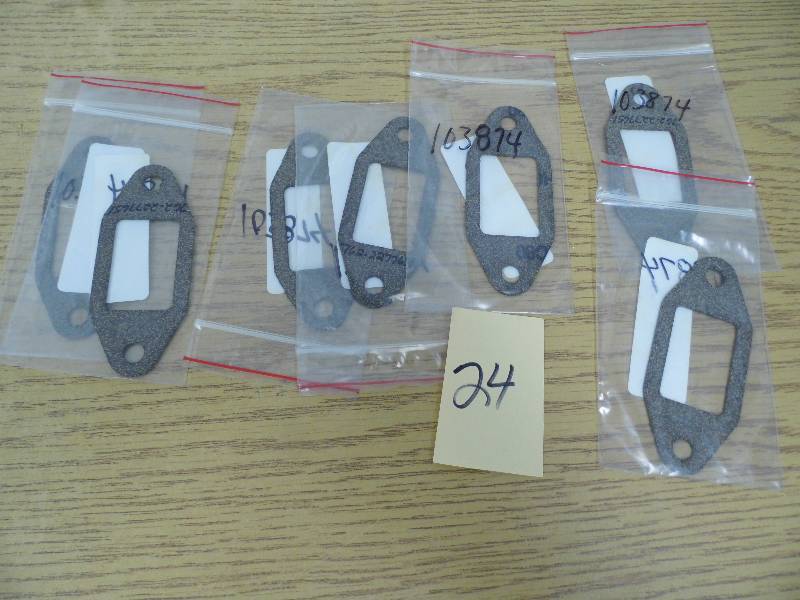 Lot of 7 Gaskets