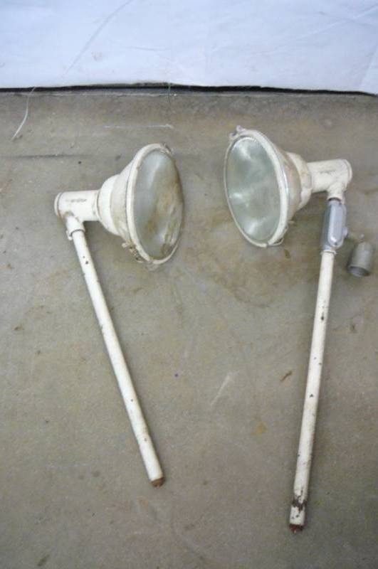 lot 11 image: Vintage Light Fixtures