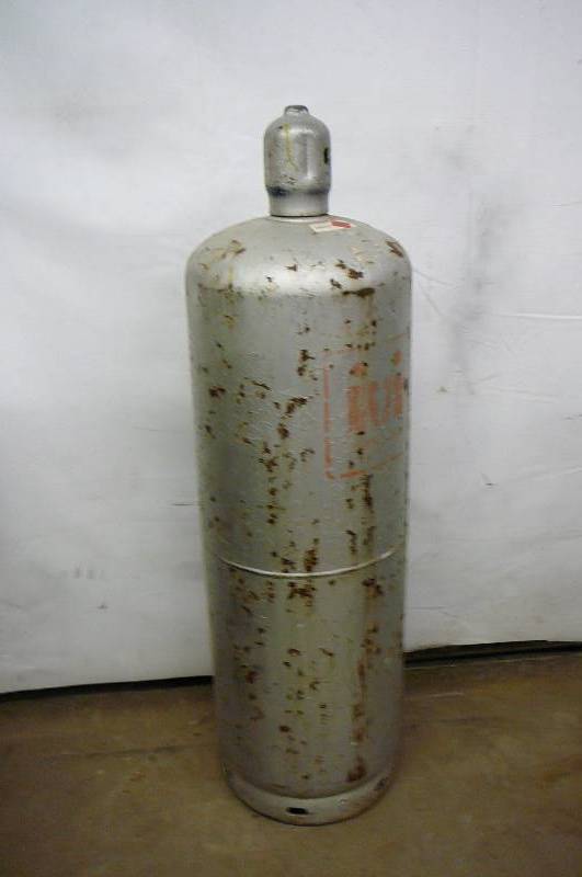 lot 28 image: Propane Tank