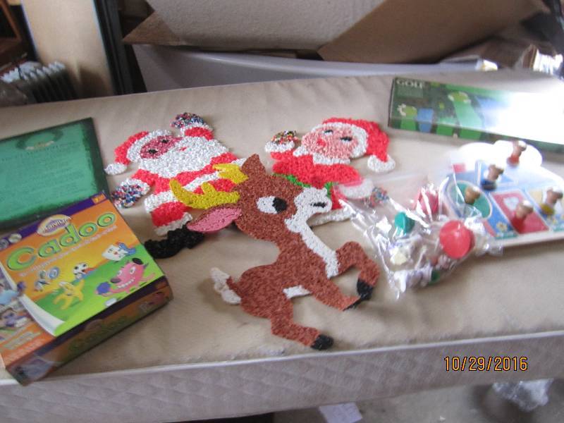 lot 89 image: Lot of toys and games...